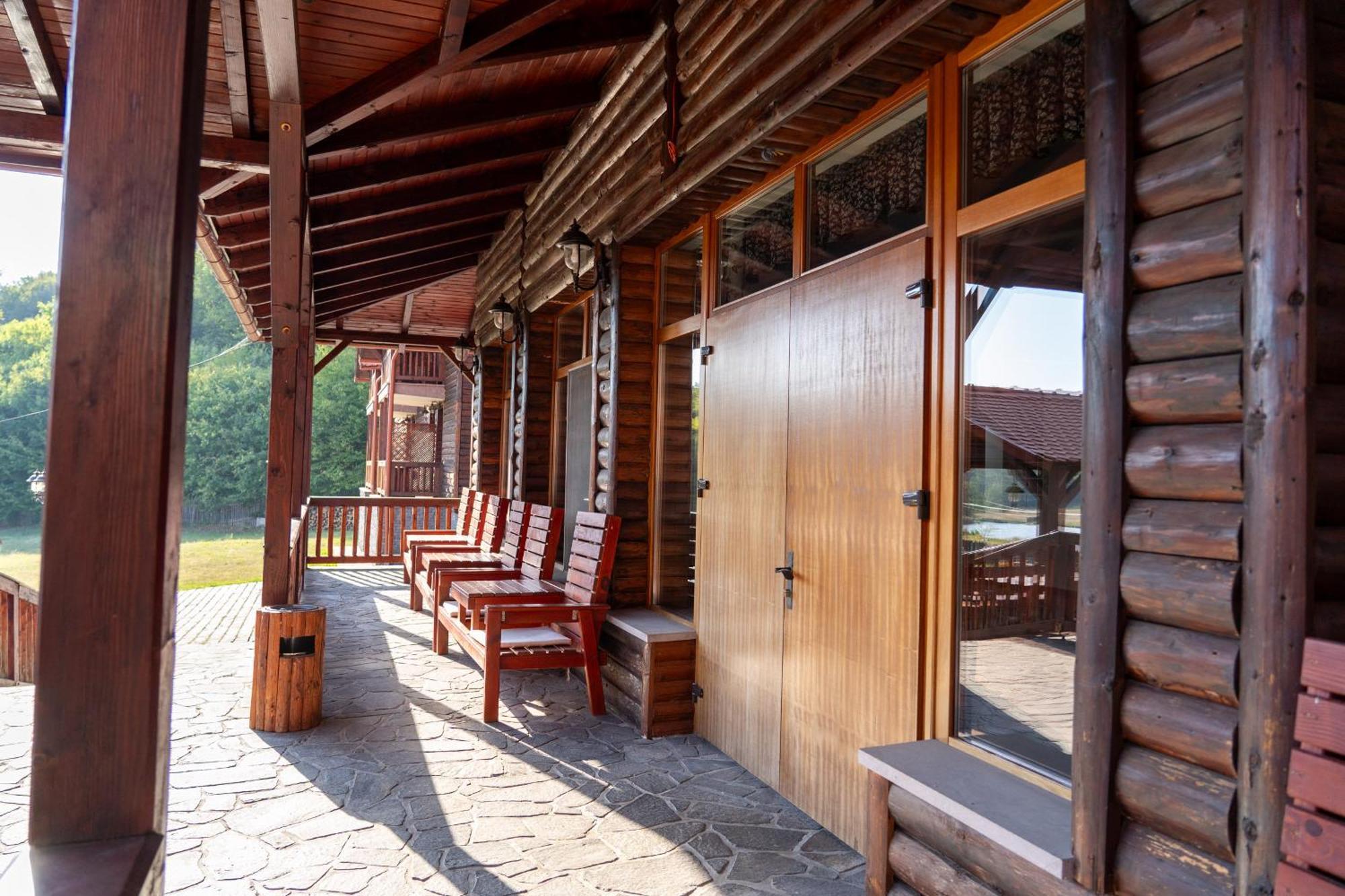 5.Evszak Sfântu Gheorghe Exterior foto