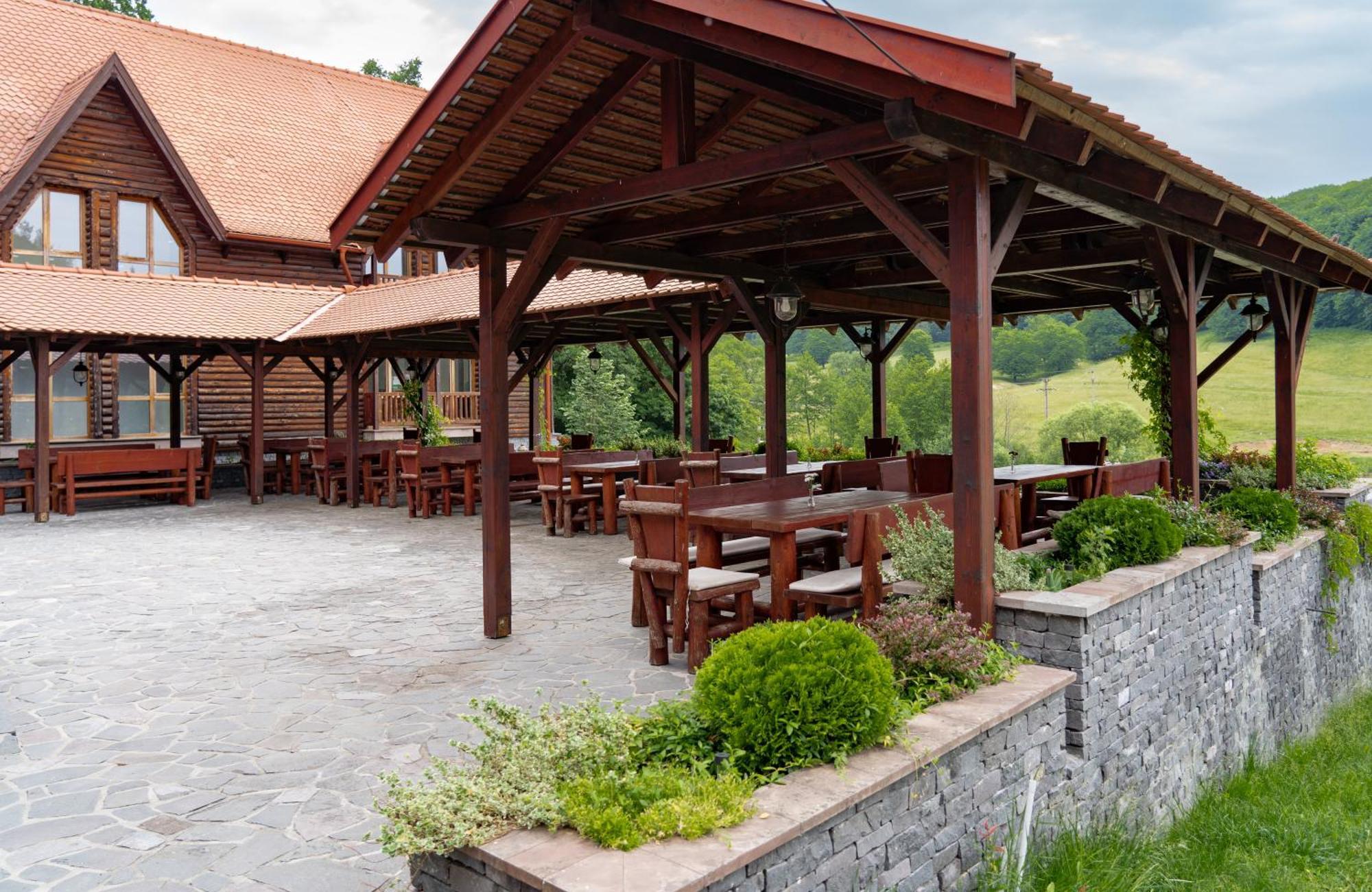 5.Evszak Sfântu Gheorghe Exterior foto